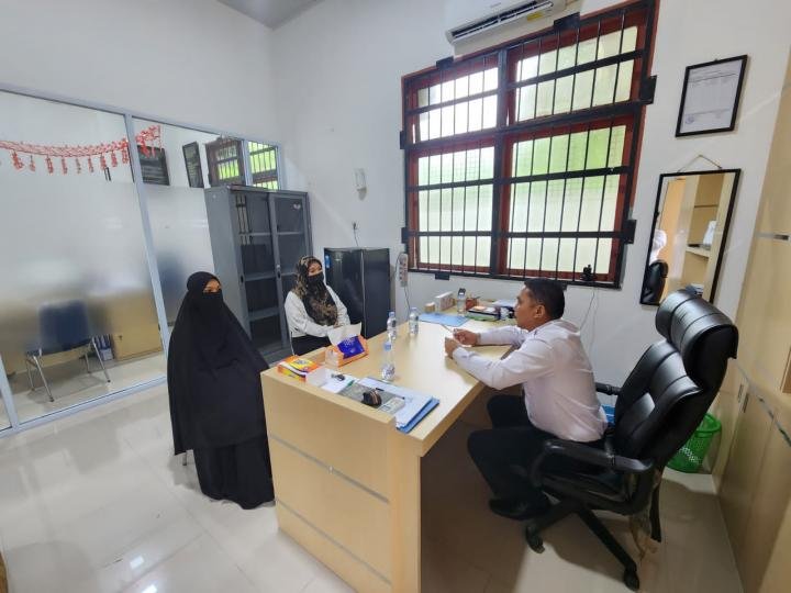 Imigrasi Dumai Tahan Remaja Cewek Asal Malaysia 